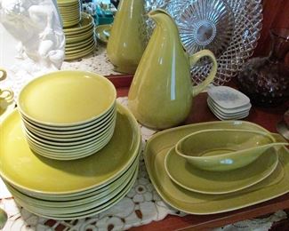 Russel Wright "American Modern" serving set