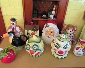Vintage cookie jars