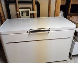 Deep freeze made only by Amana, home freezer