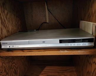 Toshiba DVD Video playerSD-3950