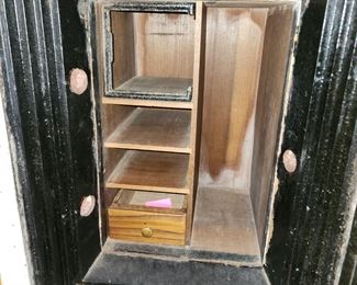 Victor 1885 inside the safe