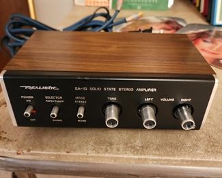 Realistic sA-10 solid state Amplifier