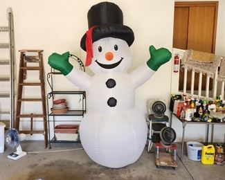 Giant blow up snowman