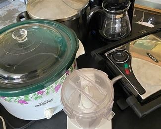 Small kitchen appliances 