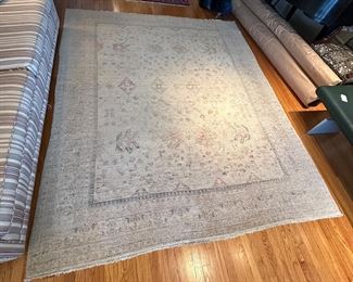 BUY IT NOW! $500. Wool Area Rug. 9.5' x 8'