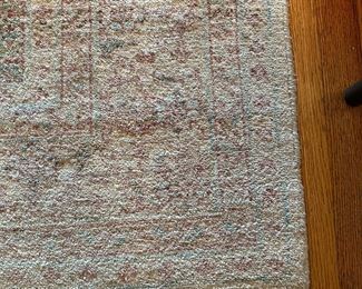BUY IT NOW! $500. Wool Area Rug. 9.5' x 8'