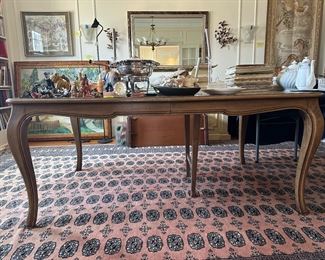 BUY IT NOW $800. Henredon Dining Table; plus leaves