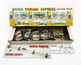 A62 RARE VINTAGE GANGA YAMUNA EXPRESS RETURN TRAIN TINPLATE CLOCKWORK TOY, INDIAORIG.BOXWORKS