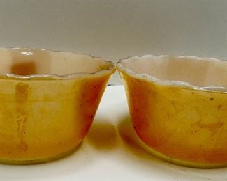 Set 6 Vintage Fire King Peach Lusterware Dessert Bowls
Lot #: 38
