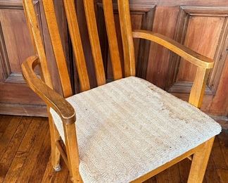 Set 5 Vintage Solid Wood Dining Room Chairs
Lot #: 10