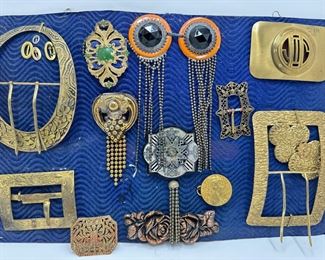 15 Vintage Unused Belt Buckles, Metal, Celluloid & More
Lot #: 63