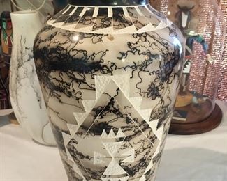 Other side horsehair vase