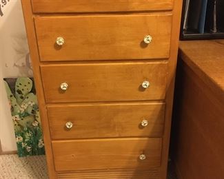 Chest of drawers smaller size