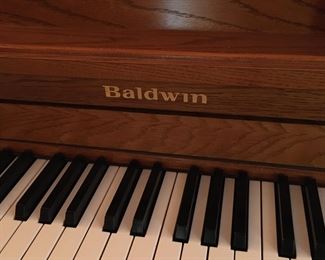 Baldwin piano VGC