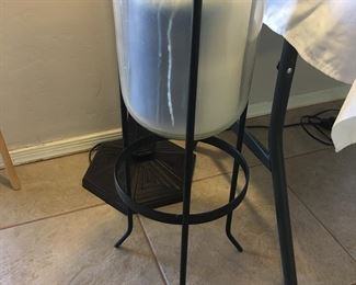 Floor candle holder