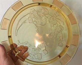 Yellow collectible cake plate