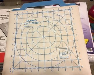 Quilters Tailer Cut n Press