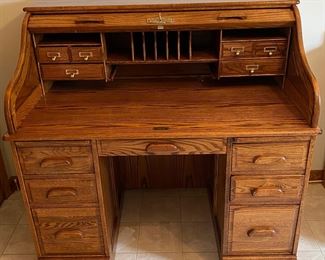 Winners Only Roll Top Desk