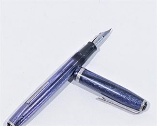 Esterbrook fountain pen........To register in order to place bids go to www.capitolsalesservices.hibid.com
