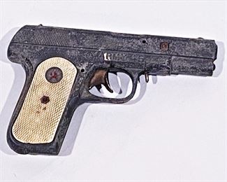 Vintage Army 45 toy cap gun ......To register in order to place bids go to www.capitolsalesservices.hibid.com