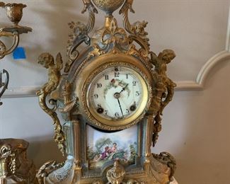 Garniture set with porcelain inserts