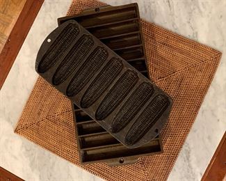 Cast iron corn bread molds