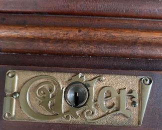 Cutter roll top desk