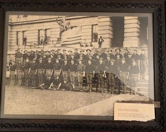 Very rare Spanish-American War soldiers on steps of Capitol 