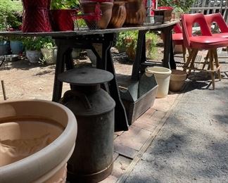 Milk can, galvanized items, chairs, pots, flower pots, vases, outdoor, garden, wrought iron 