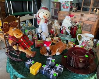 Christmas decorations and figurines, Christmas plates, Christmas pitcher and Santas, snowmen, 