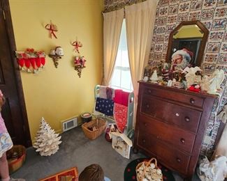 vintage Christmas decor