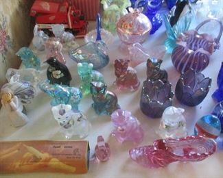 Fenton glass animals cats and rabbits