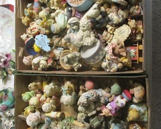 Box lots of knick knacks