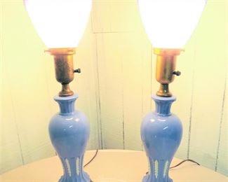 wedgwood style ceramic lamps