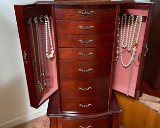 Jewelry armoire