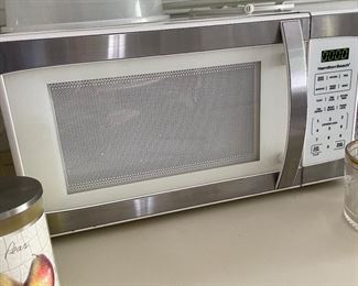Hamilton Beach microwave