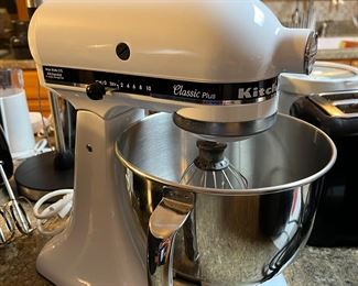 kitchen aid mixer