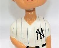 Lot 002   6 Bid(s)
VTG NY Yankees Bobblehead chalk/plaster