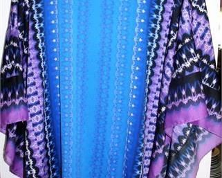 Lot 049  
Bob Mackie Shirt Wearable Art