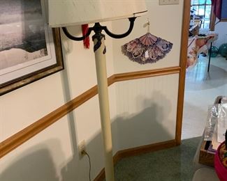 Vintage floor lamp, single standard size three-way bulb socket.