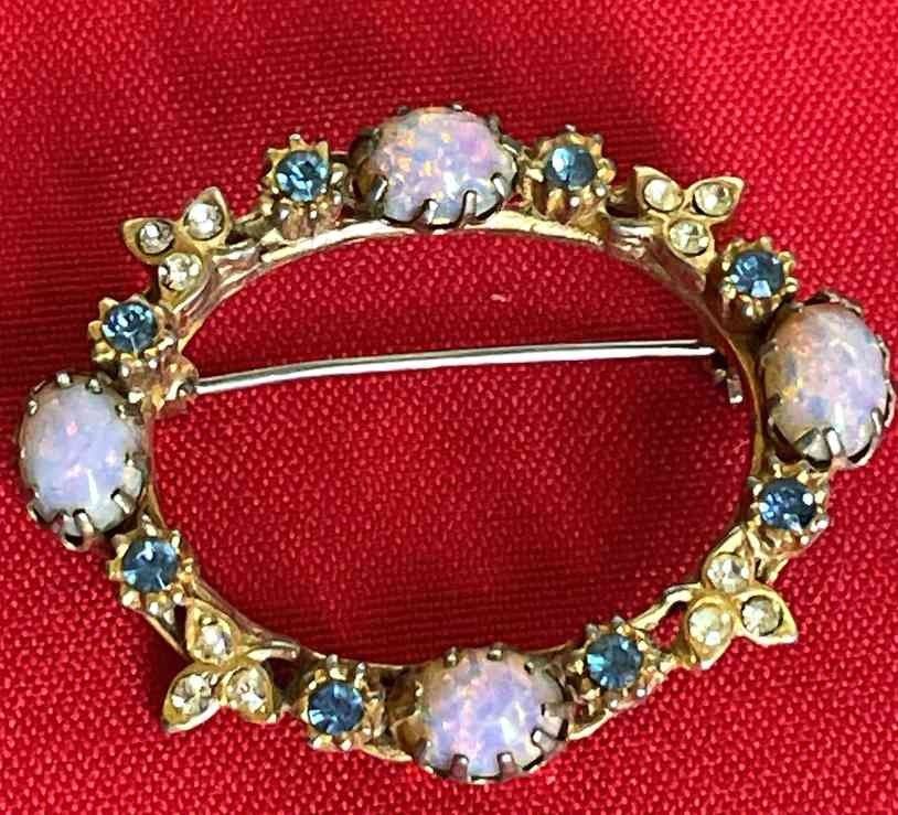 Vintage Pin With Opal Sapphire Like Stones