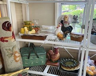 more farmhouse/rooster decor