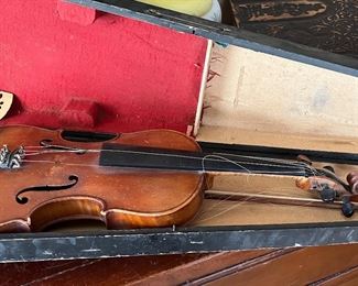 antique violin