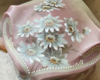 C.F. Monroe Wave Crest Dresser Box