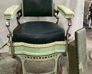 002 Koken Barber Chair