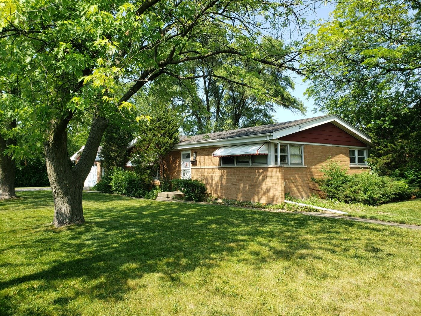 75 Off Sunday! Glenview Estate Sale 1960s1980s... starts on 6/22/2023