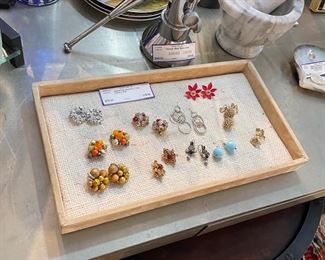 Assorted Jewelry