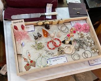 Assorted Jewelry