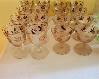 50's Leaf custard and wines glasses