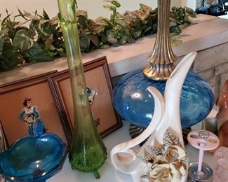 MCM Lamp (1) of (2) approx 2' green vase/blue glassware etc.